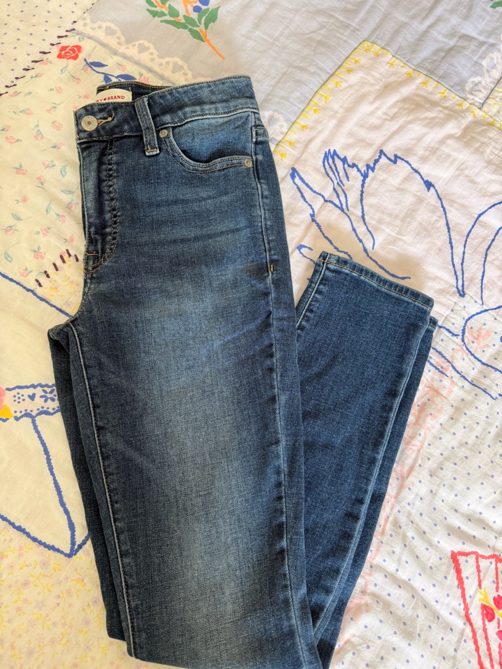 Lucky Brand Women's Dark Blue Skinny Jeans